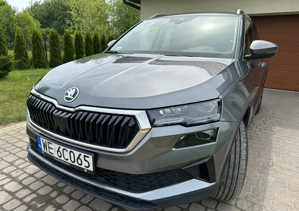 skoda karoq sępólno krajeńskie Skoda Karoq cena 125900 przebieg: 25500, rok produkcji 2022 z Sępólno Krajeńskie